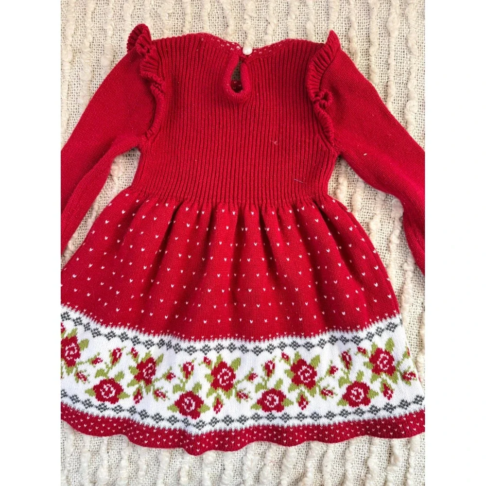Max Studio charming red